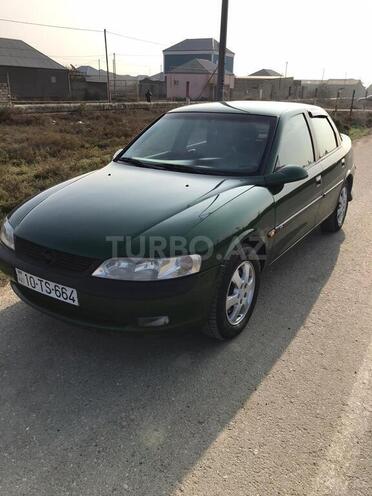 Opel Vectra 1996, 325,000 km - 2.0 л - Bakı