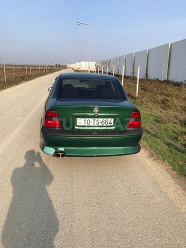 Opel Vectra 1996, 325,000 km - 2.0 л - Bakı