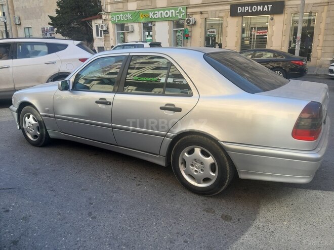 Mercedes C 180 1998, 285,000 km - 1.8 l - Bakı