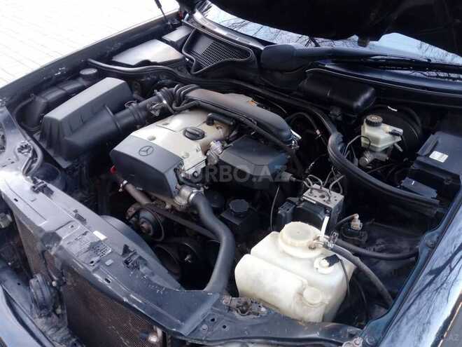 Mercedes E 200 1997, 246,000 km - 2.0 l - Sumqayıt
