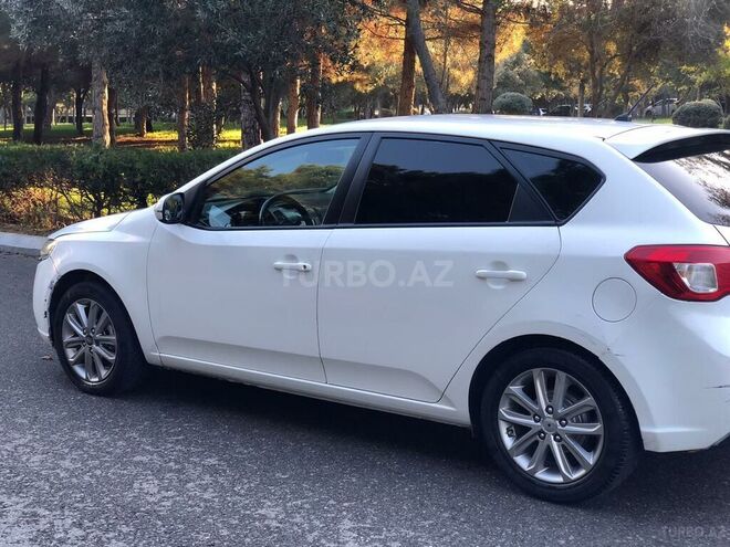 Kia Cerato 2011, 179,000 km - 1.6 l - Bakı