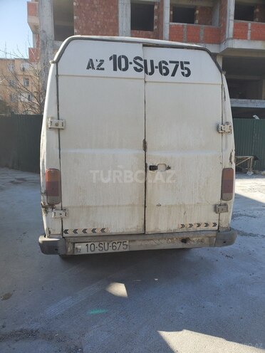 Mercedes 208 D 1990, 250,000 km - 2.2 l - Bakı