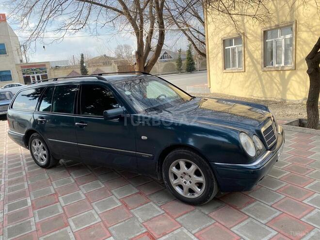 Mercedes E 240 1999, 287,655 km - 2.4 l - Bərdə