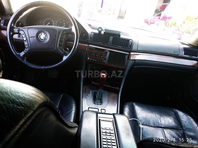 BMW 730 2000, 320,000 km - 3.0 l - Bakı