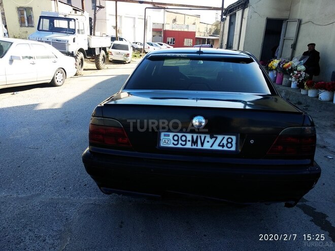 BMW 730 2000, 320,000 km - 3.0 l - Bakı