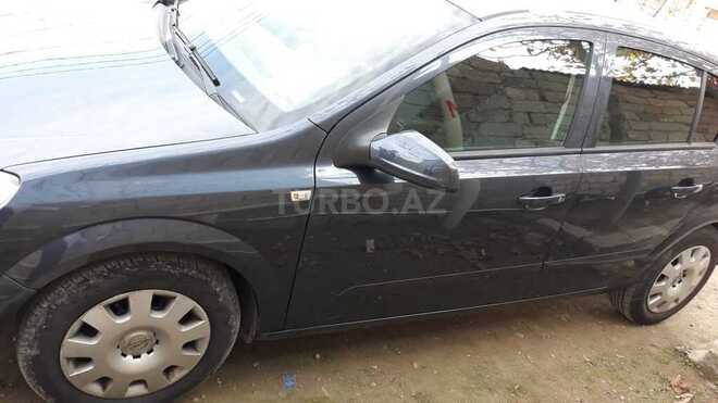 Opel Astra 2007, 140,000 km - 1.3 л - Bakı