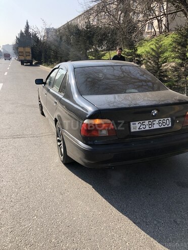BMW 523 1999, 326,000 km - 2.5 l - Bakı