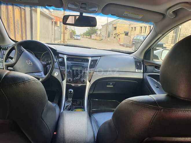 Hyundai Sonata 2012, 130,000 km - 2.4 l - Quba