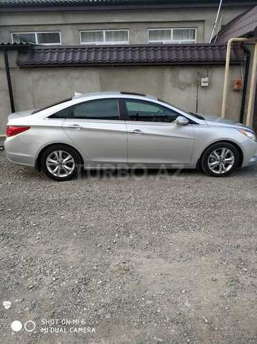 Hyundai Sonata 2012, 130,000 km - 2.4 l - Quba