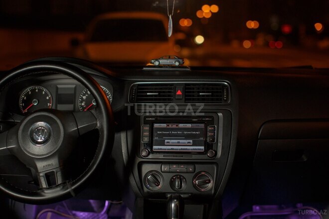 Volkswagen Jetta 2012, 224,342 km - 2.0 l - Bakı