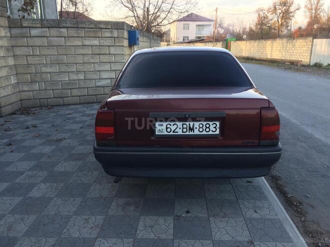 Opel Omega 1987, 500,000 km - 2.0 l - Zaqatala
