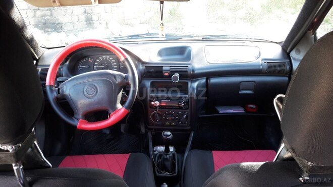 Opel Astra 1997, 655,900 km - 1.6 л - Şabran