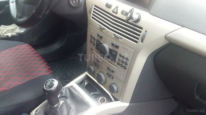 Opel Astra 2008, 232,000 km - 1.3 l - Bakı