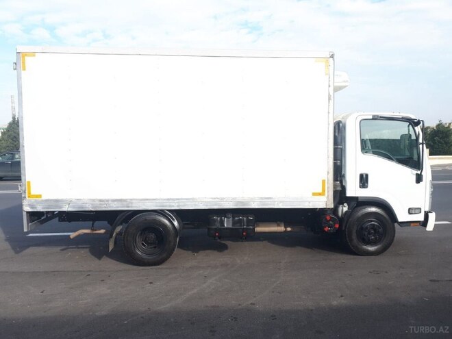 Isuzu  2011, 215,500 km - 4.6 l - Bakı