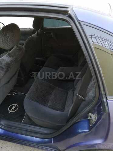 Opel Vectra 1997, 335,000 km - 1.6 l - Bakı
