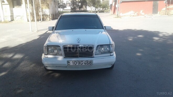 Mercedes E 200 1992, 324,699 km - 2.0 l - Bakı