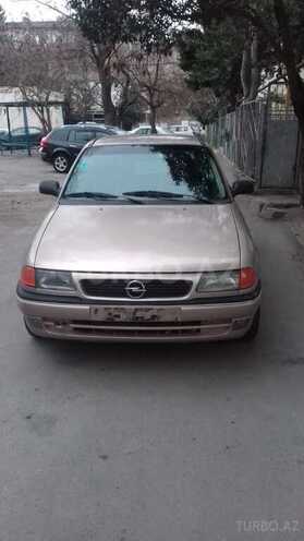 Opel Astra 1996, 281,000 km - 1.6 л - Bakı