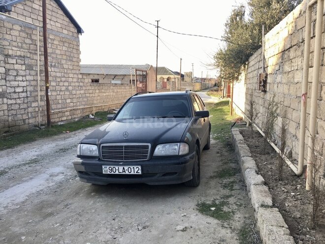 Mercedes C 180 1999, 250,000 km - 2.0 l - Bakı