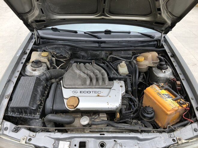 Opel Astra 1995, 461,000 km - 1.6 l - Bakı