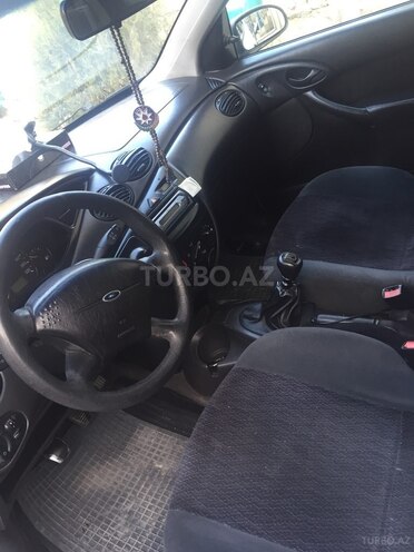 Ford Focus 2000, 378,000 km - 1.8 l - Bakı