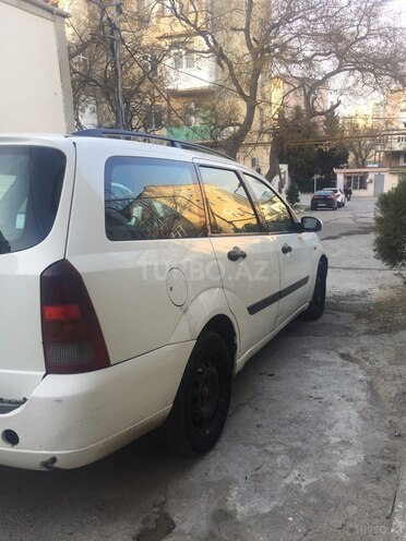 Ford Focus 2000, 378,000 km - 1.8 l - Bakı