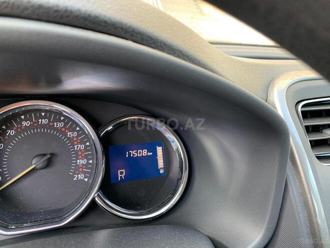 Renault Sandero 2016, 17,508 km - 1.6 l - Bakı