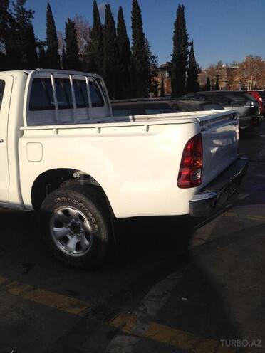 Toyota Hilux 2008, 200,000 km - 2.5 л - Bakı