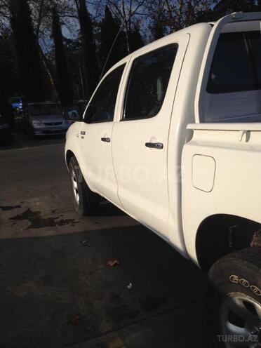 Toyota Hilux 2008, 200,000 km - 2.5 л - Bakı