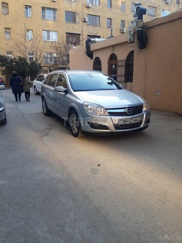 Opel Astra 2008, 287,000 km - 1.9 л - Bakı
