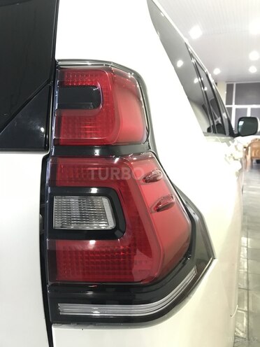 Toyota Prado 2015, 55,555 km - 2.7 л - Şəki