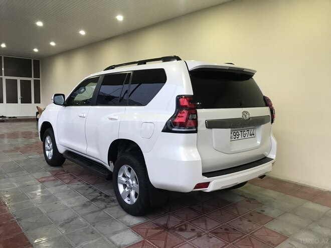 Toyota Prado 2015, 55,555 km - 2.7 л - Şəki