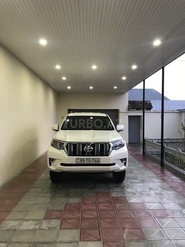 Toyota Prado 2015, 55,555 km - 2.7 л - Şəki