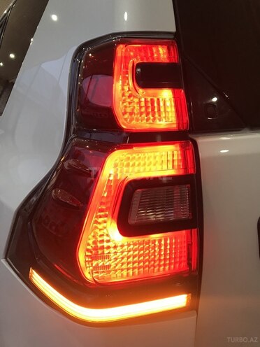 Toyota Prado 2015, 55,555 km - 2.7 л - Şəki
