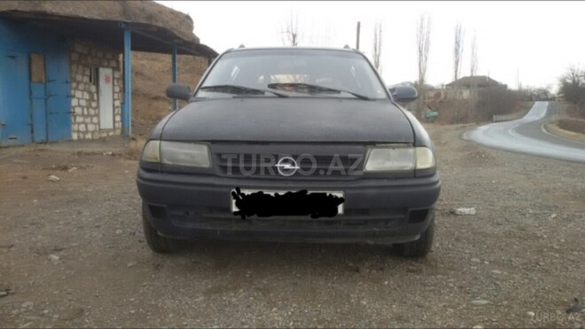 Opel Astra 1993, 132,560 km - 1.8 l - Ağstafa