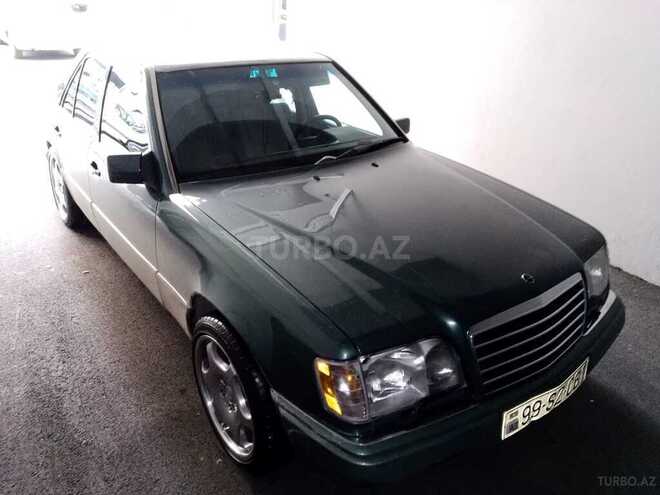 Mercedes E 220 1994, 222,000 km - 0.2 l - Bakı
