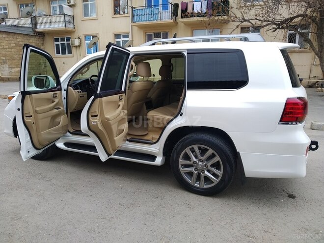 Lexus LX 570 2010, 150,000 km - 5.7 л - Bakı