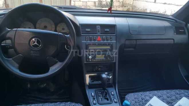 Mercedes C 280 1999, 310,000 km - 2.8 l - Bakı