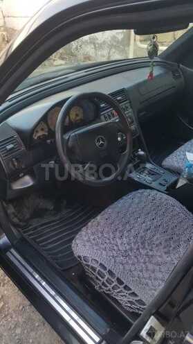 Mercedes C 280 1999, 310,000 km - 2.8 l - Bakı