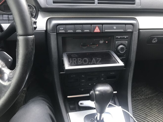 Audi A4 2008, 293,000 km - 2.0 l - Bakı