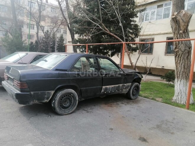 Mercedes 190 1990, 273,900 km - 2.0 l - Sumqayıt