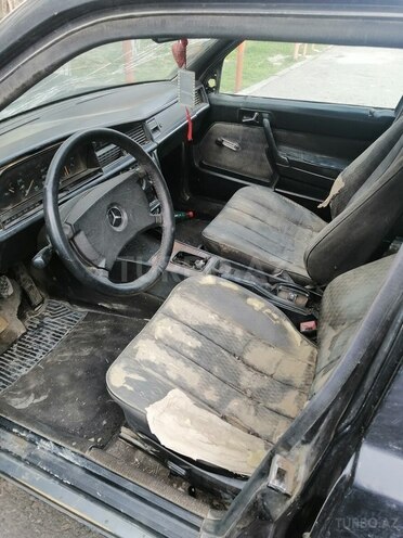 Mercedes 190 1990, 273,900 km - 2.0 l - Sumqayıt
