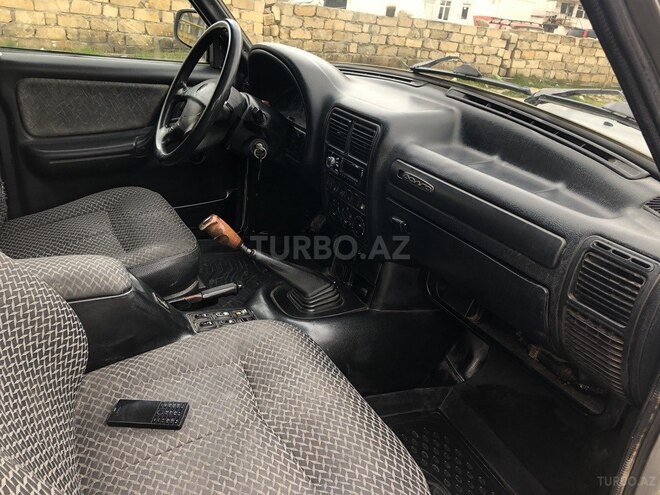 GAZ 31105 2005, 146,000 km - 2.4 l - Xırdalan
