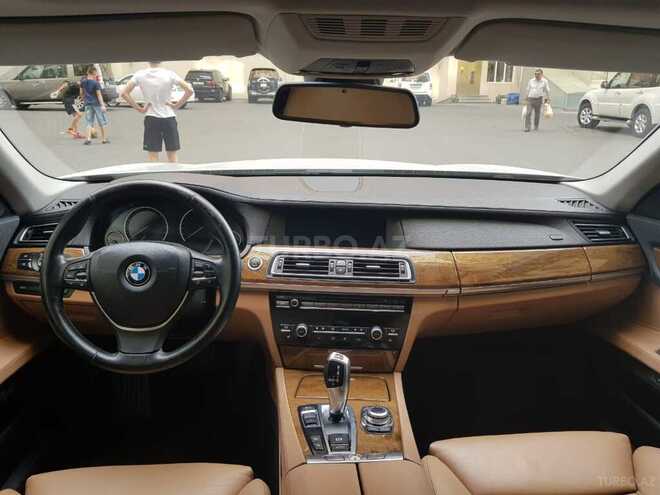 BMW 750 2011, 139,000 km - 4.4 l - Bakı