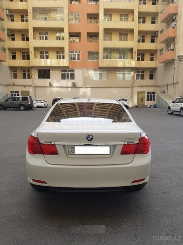 BMW 750 2011, 139,000 km - 4.4 l - Bakı