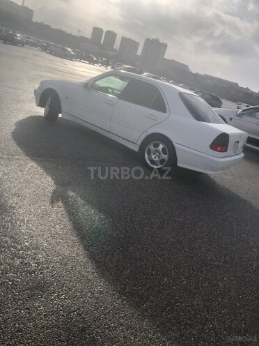 Mercedes C 230 1999, 278,000 km - 2.3 l - Bakı