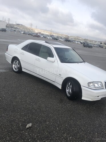 Mercedes C 230 1999, 278,000 km - 2.3 l - Bakı