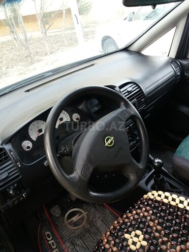 Opel Zafira 1999, 219,000 km - 1.8 l - Sumqayıt