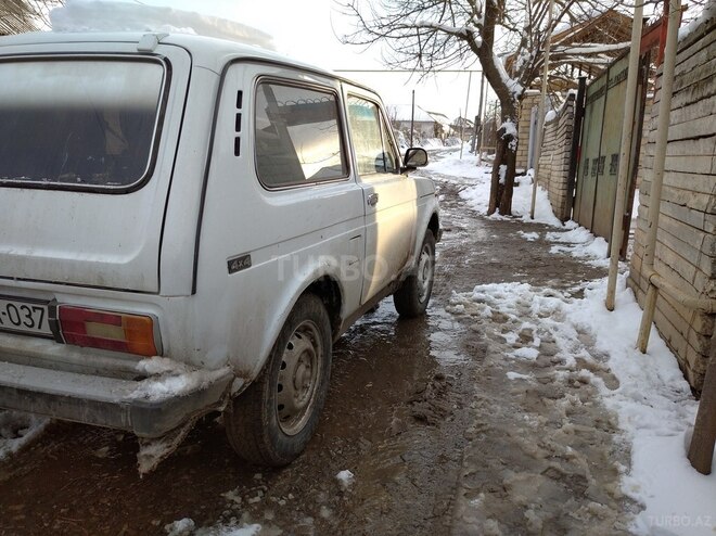 LADA (VAZ) Niva 1984, 560,000 km - 1.7 л - Oğuz