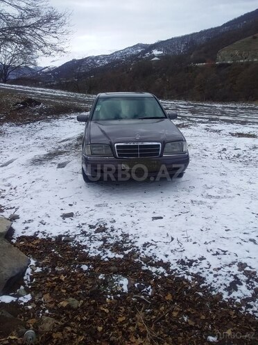 Mercedes C 200 1994, 200,000 km - 2.0 l - Gəncə