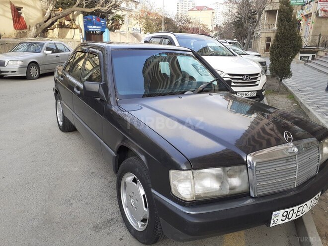 Mercedes 190 1989, 5,000 km - 5.0 л - Bakı